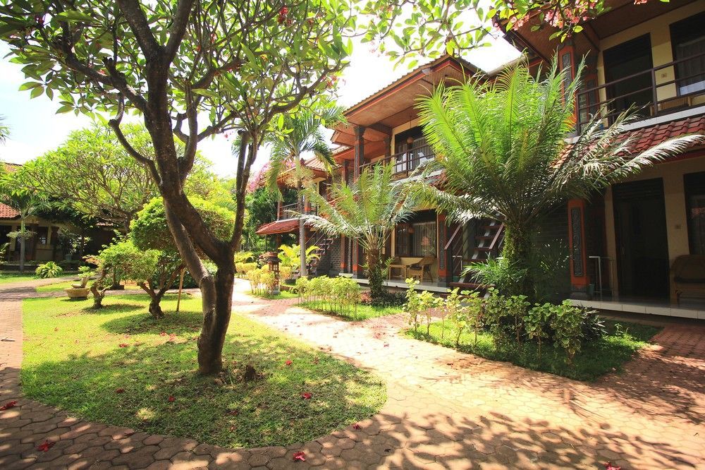 Bali Lovina Beach Cottages Buleleng Exterior foto