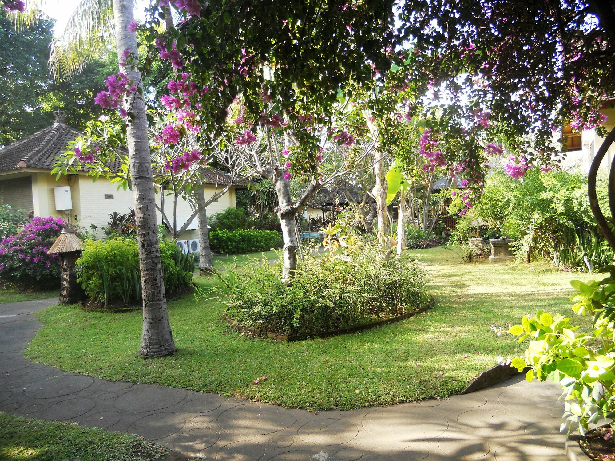 Bali Lovina Beach Cottages Buleleng Exterior foto